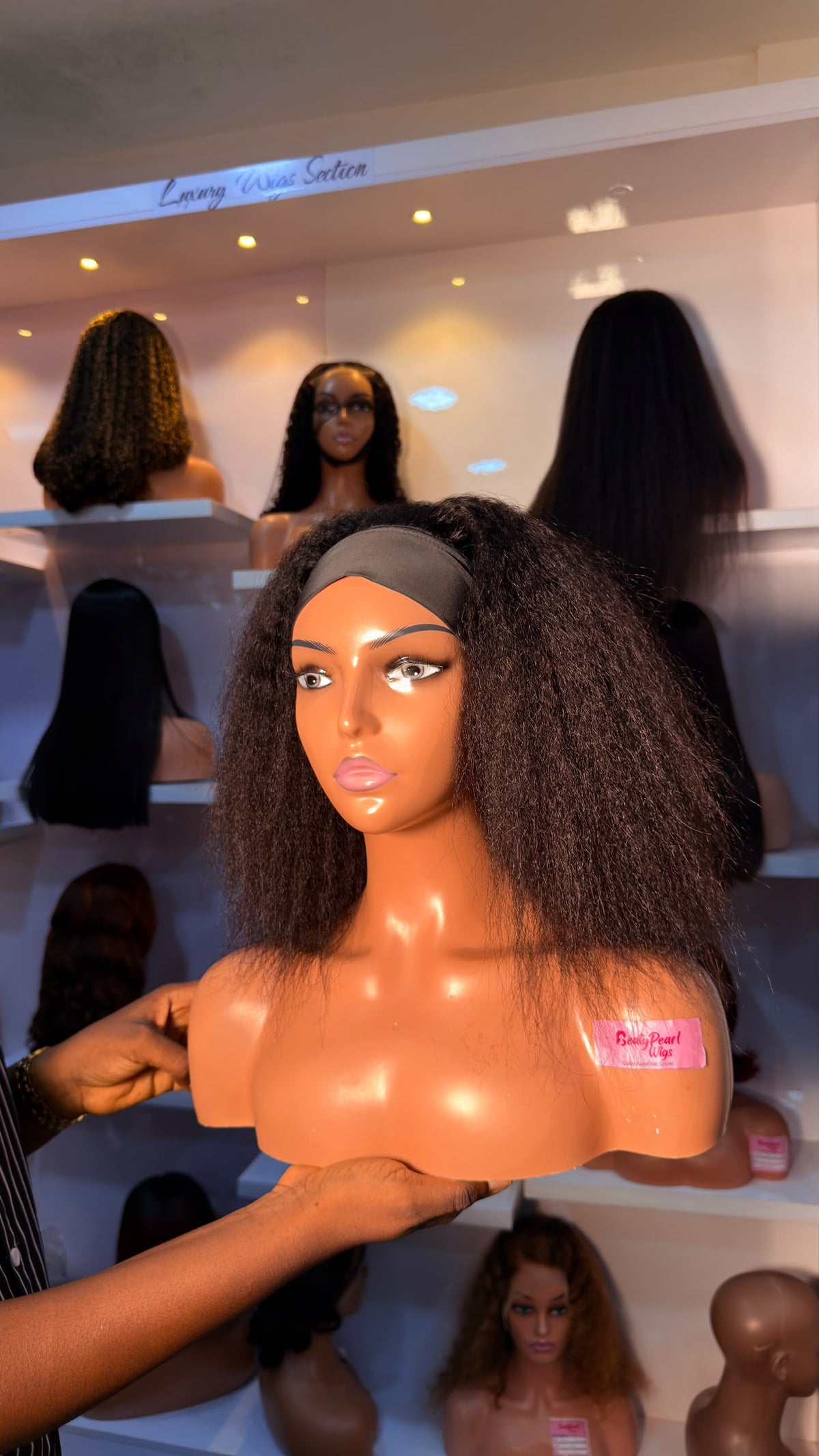 Deal 27
Yaki band wig